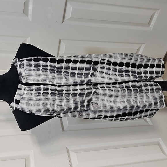 NWOT No Boundaries Black & White Tie Dye Crochet Tank XL Juniors - Picture 3 of 11